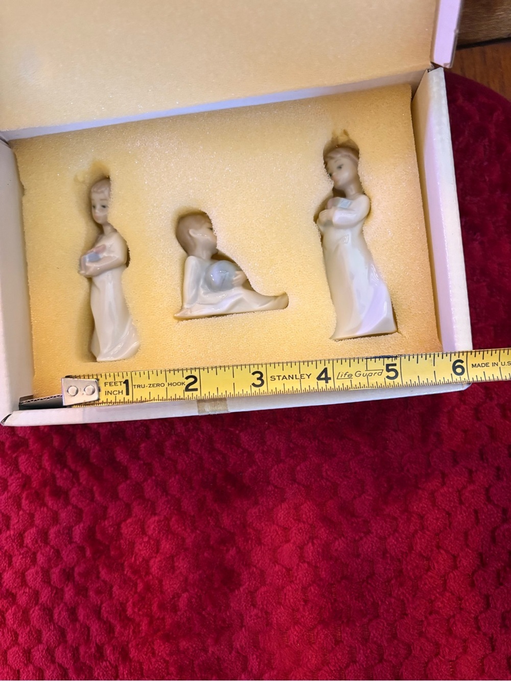 Lladró Christmas Morning Mini Bell Ornament Set #5940 Porcelain 3pc Set w/ Box - Picture 13 of 15